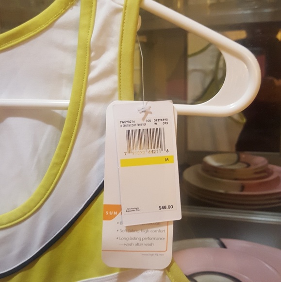 NWT Fila Center Court Yellow White Sport Tank Top - Picture 3 of 3